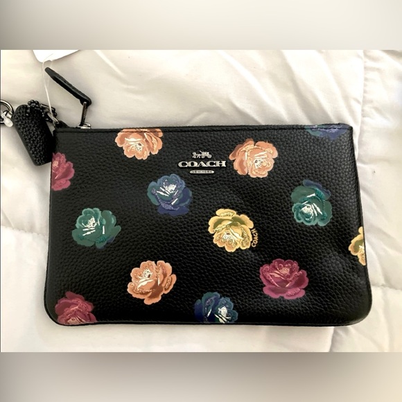 Coach Floral Print leather Wristlet NEW - Picture 1 of 2